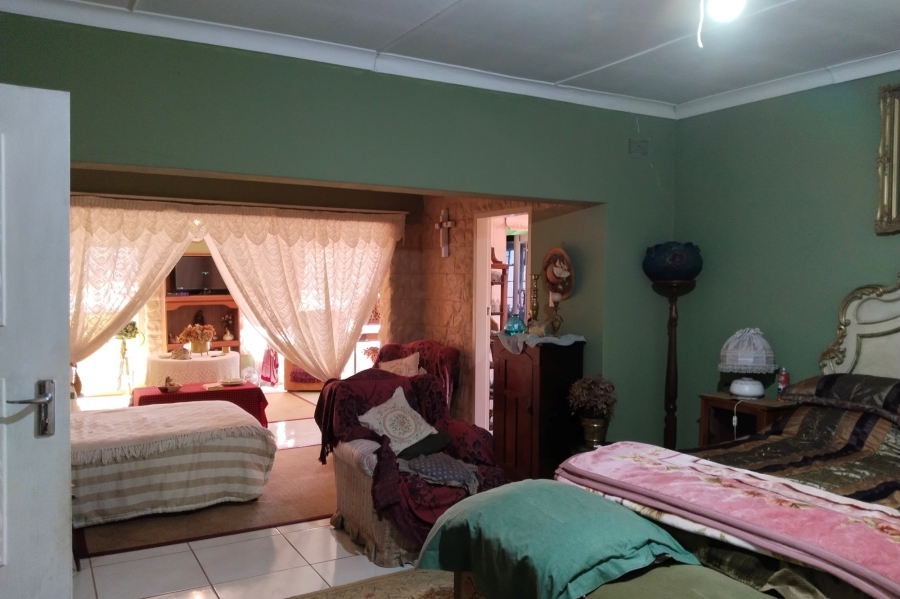 14 Bedroom Property for Sale in Schietfontein North West